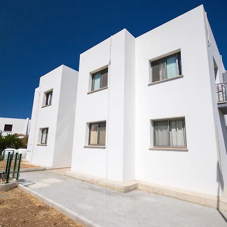 Luxury One-Bedroom Apartment In A Modern Palmera Resort 8-6 * Kyrenia (Northern Cyprus)